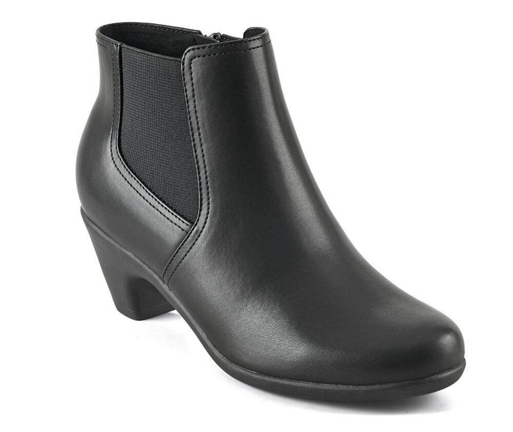 Easy Spirit Caelan Boots 6 Black NWOT Ankle Booties Comfort Heel Dressy